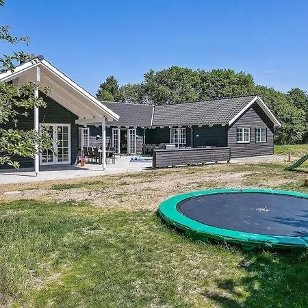Oksby Sleeps 24 Pool Wifi Сasa de vacaciones *