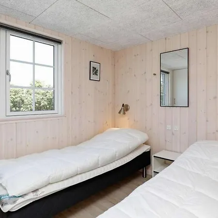 Oksby Sleeps 24 Pool Wifi